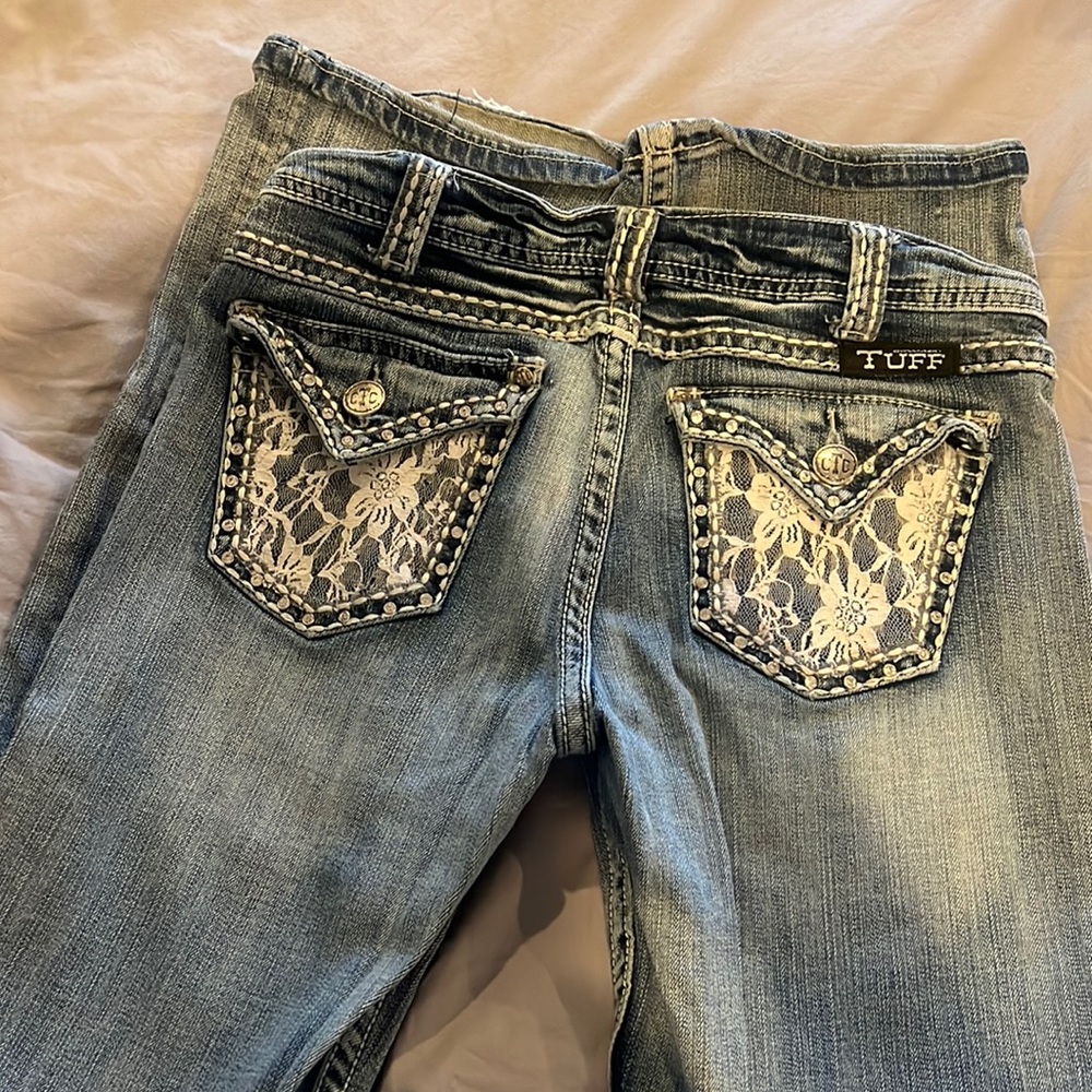 Cowgirl Tuff Lacy Creams